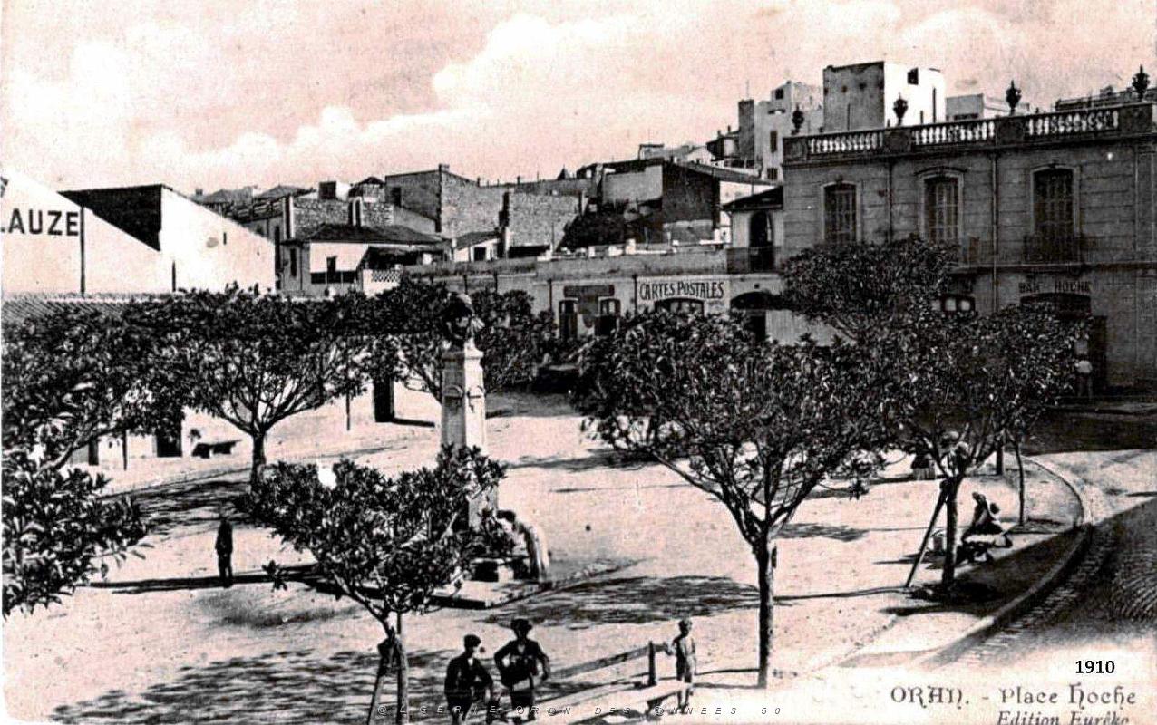 Oran - Place Hoche - 1910.jpg